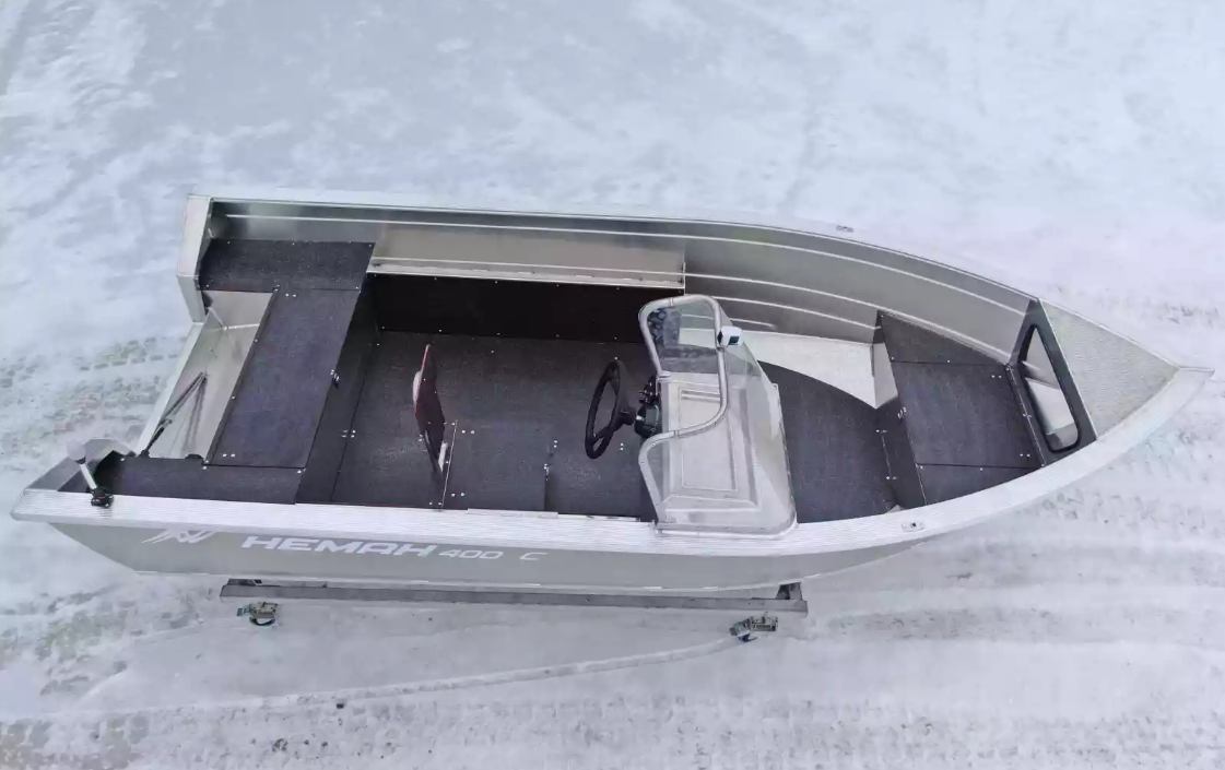 Алюминиевая лодка Неман-400 С в Новочебоксарске