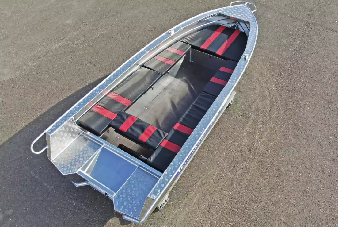 Алюминиевая лодка Wyatboat-390РМ увеличенный борт в Новочебоксарске