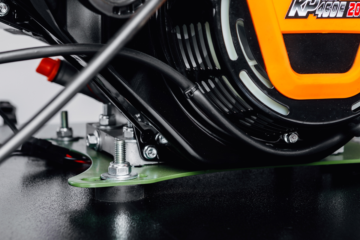 МОТОБУКСИРОВЩИК IKUDZO TERRAIN 1500/700 EKR20 в Новочебоксарске