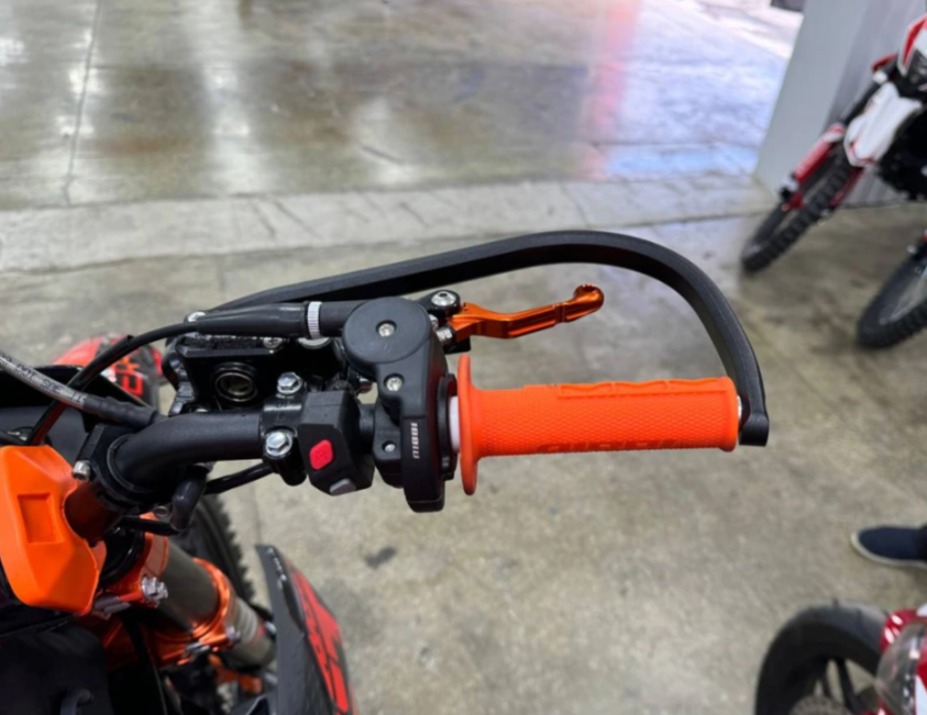 Кроссовый мотоцикл FAIDET PR300 MAX WP в Новочебоксарске