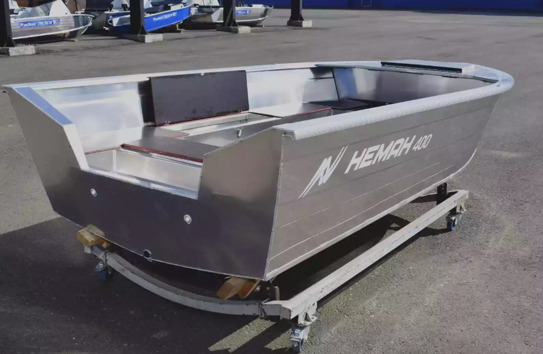 Алюминиевая лодка Неман-400 Р PRO в Новочебоксарске