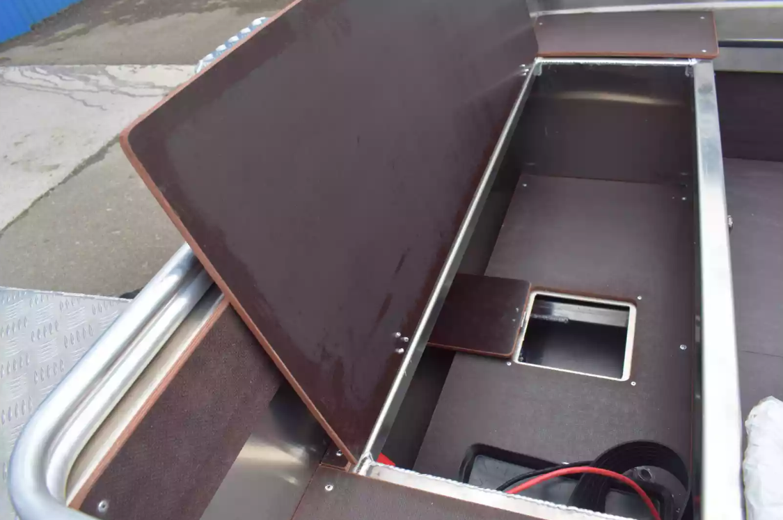 Алюминиевая лодка  Неман-400 DCM NEW в Новочебоксарске