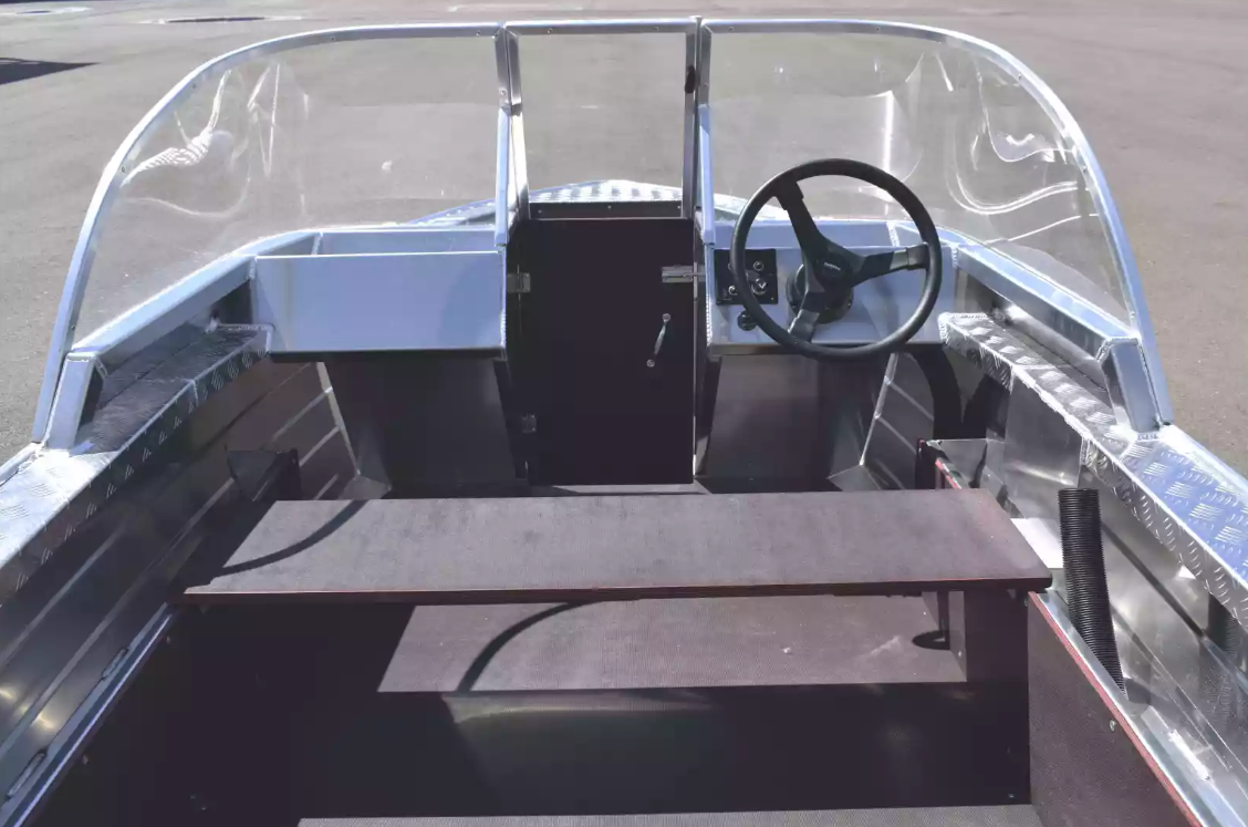 Алюминиевая лодка Wyatboat-390 DCM в Новочебоксарске