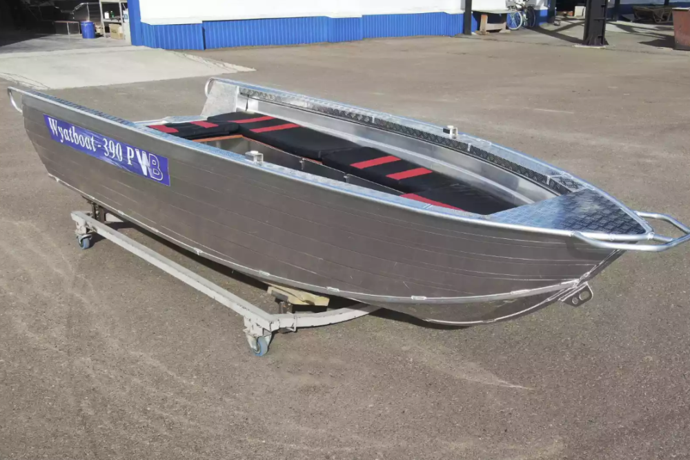 Алюминиевая лодка Wyatboat-390РМ увеличенный борт в Новочебоксарске
