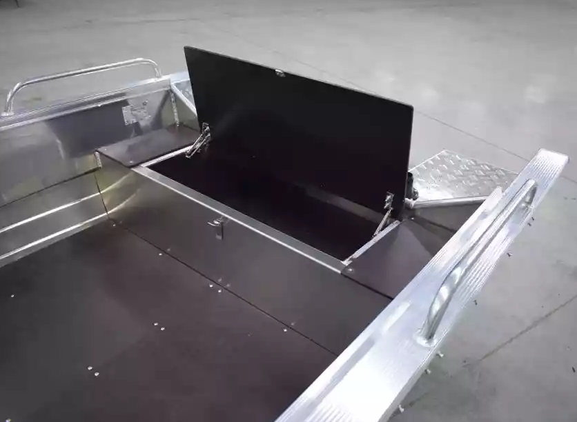 Алюминиевая лодка  Wyatboat-430 Р в Новочебоксарске