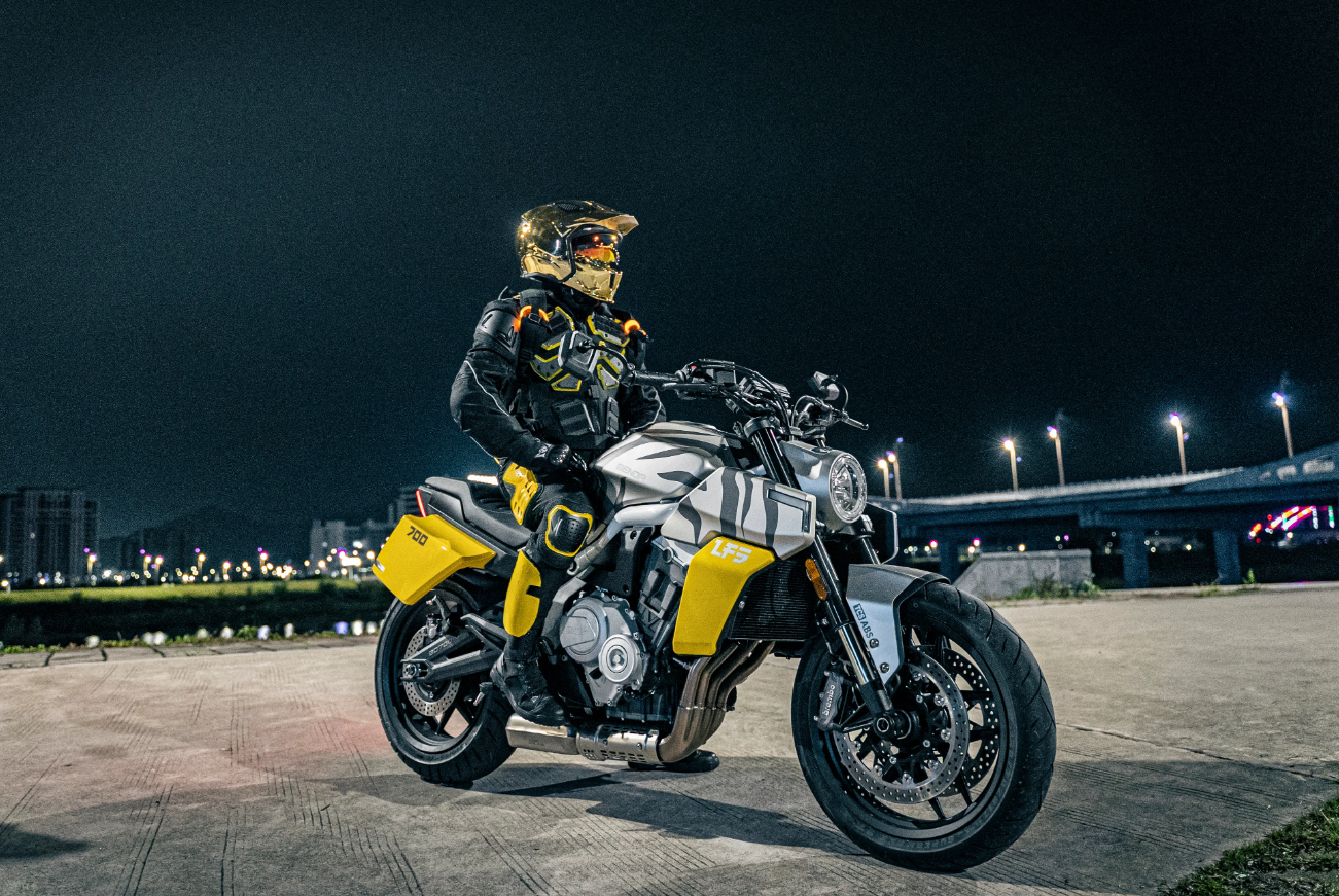 Мотоцикл Benda LFS 700 в Новочебоксарске