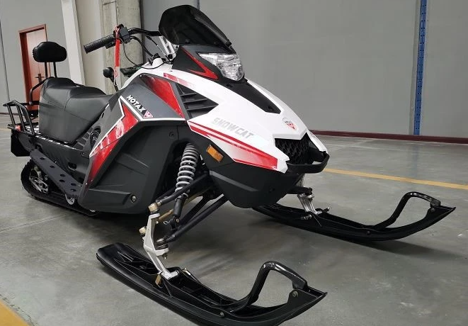 Снегоход Motax Snow Cat 180 EFI в Новочебоксарске