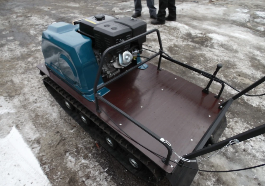 Мотобуксировщик AhtaR LR13 с реверс-вариатором Буран (задний ход) в Новочебоксарске