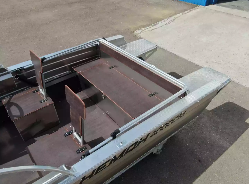 Алюминиевая лодка  Неман-400 DCM NEW в Новочебоксарске