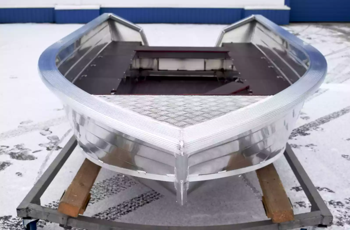 Алюминиевая лодка Неман-400 в Новочебоксарске