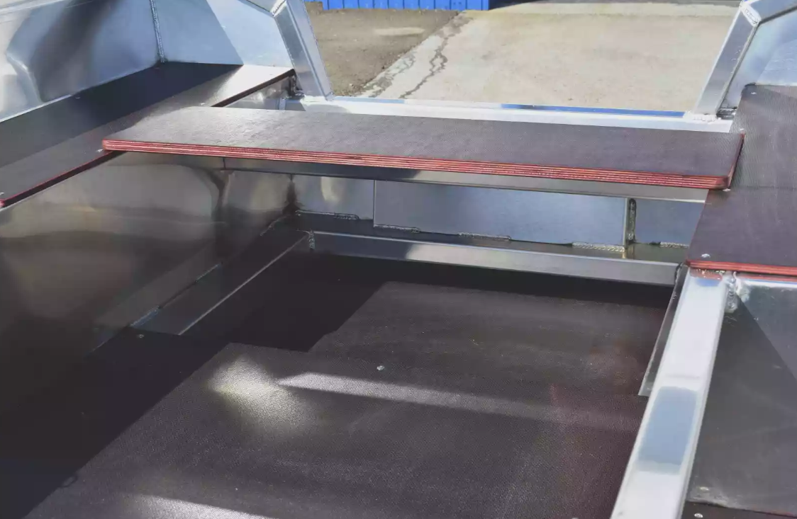 Алюминиевая лодка Неман-400 Р PRO в Новочебоксарске