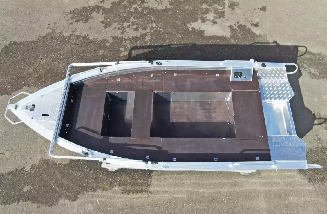 Алюминиевая лодка Wyatboat-390РМ в Новочебоксарске