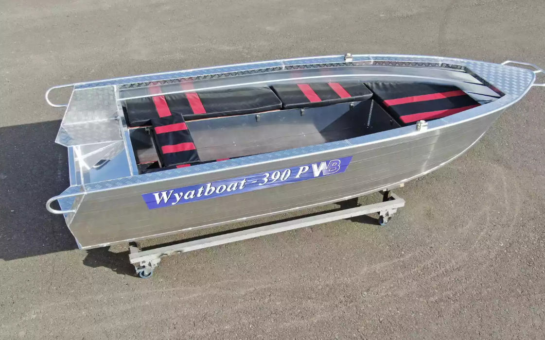 Алюминиевая лодка Wyatboat-390РМ увеличенный борт в Новочебоксарске