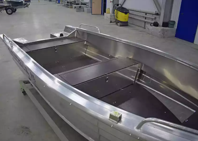 Алюминиевая лодка  Wyatboat-430 Р в Новочебоксарске