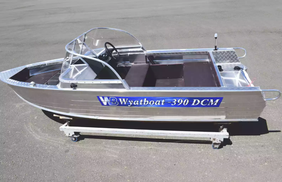 Алюминиевая лодка Wyatboat-390 DCM в Новочебоксарске