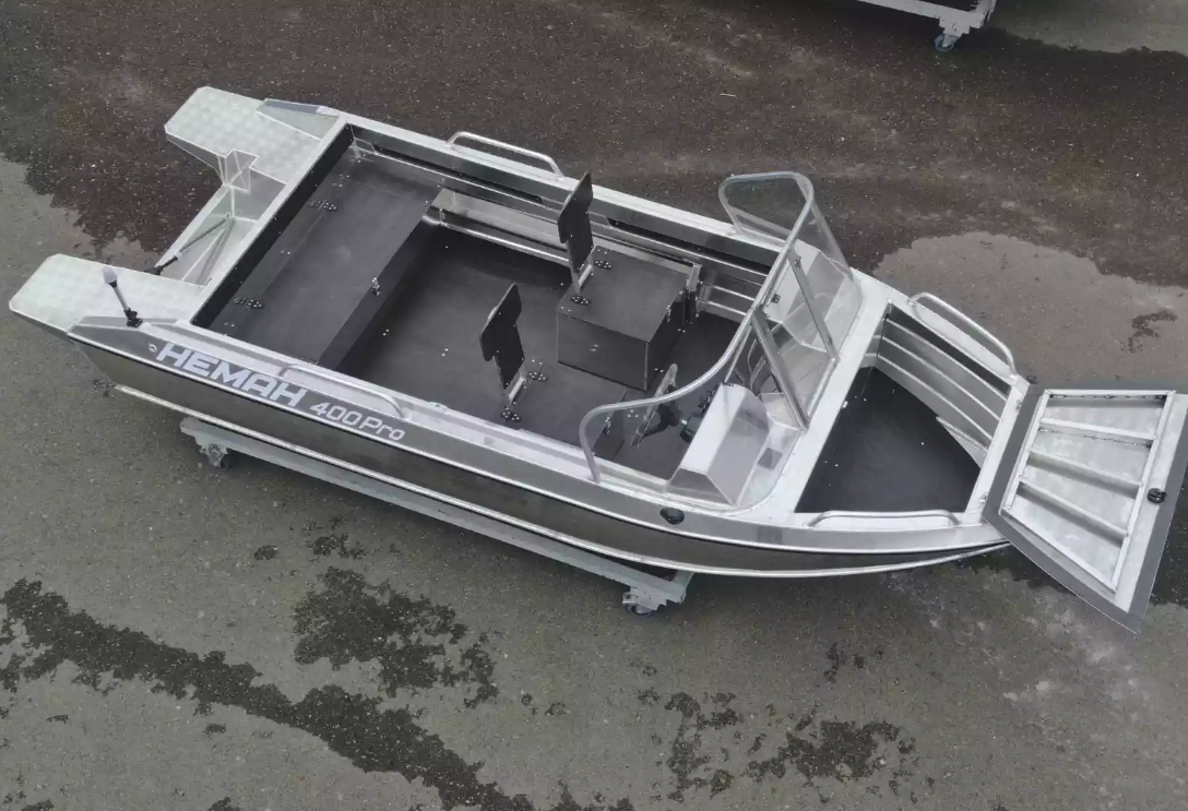 Алюминиевая лодка  Neman-400 PRO в Новочебоксарске