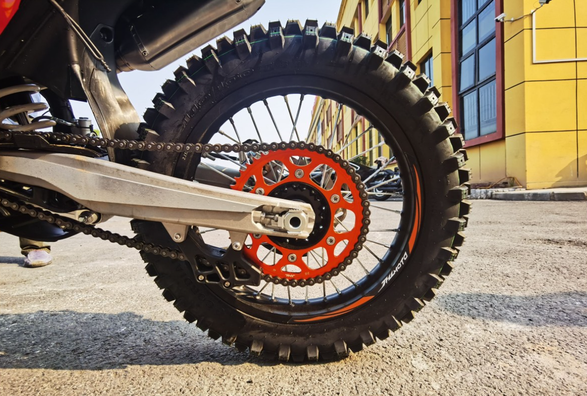Мотоцикл JHLMOTO JHL Z3 CB250 (172FMM-3A) в Новочебоксарске