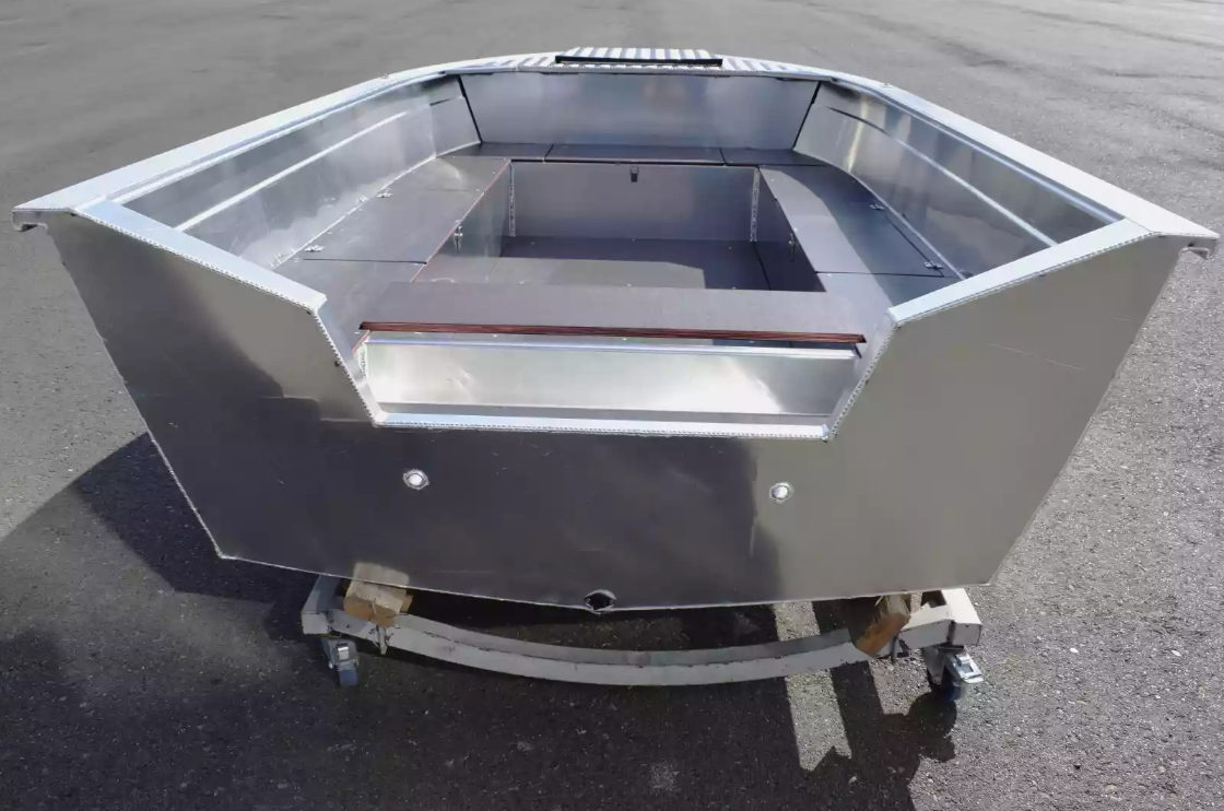 Алюминиевая лодка Неман-400 Р PRO в Новочебоксарске