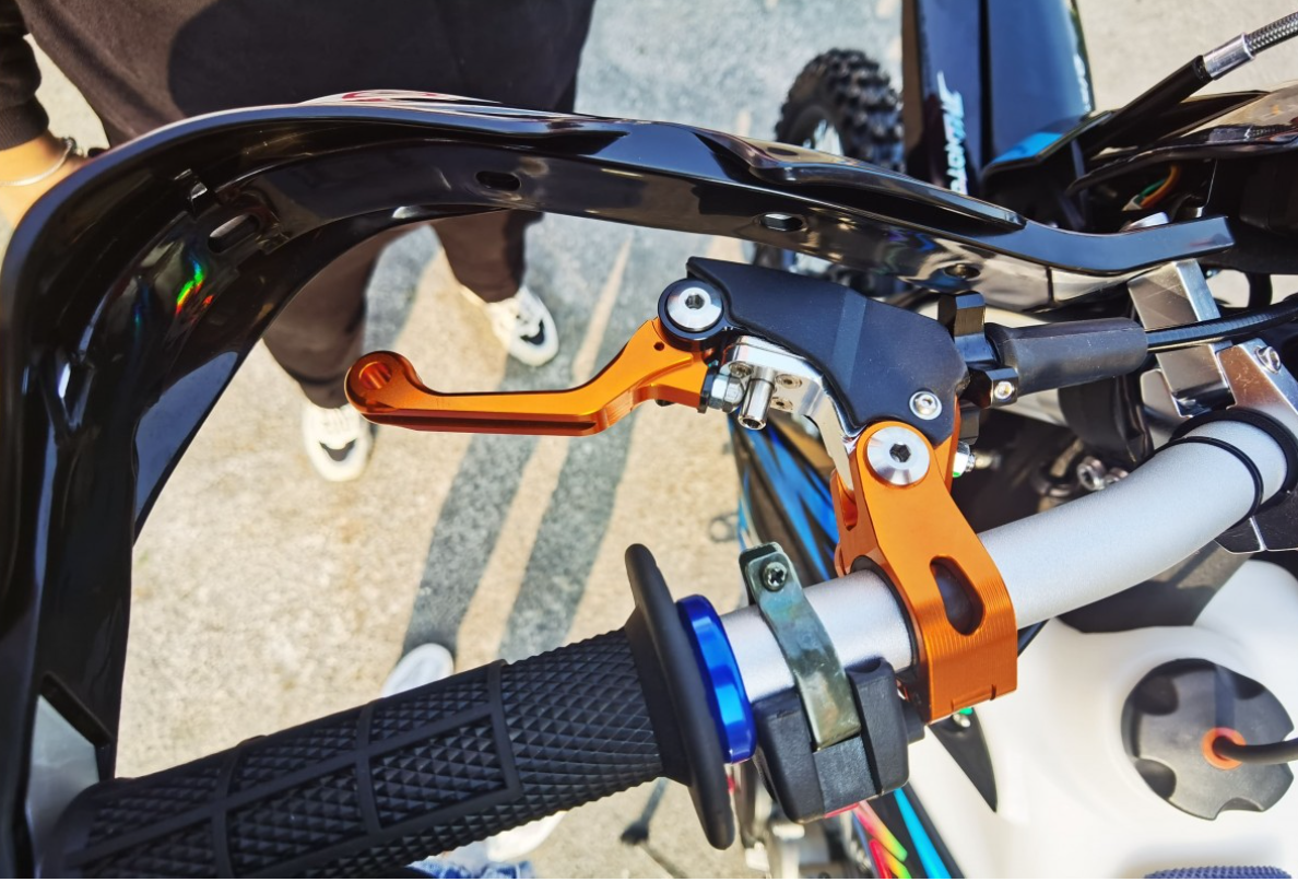 Мотоцикл JHLMOTO JHL Z3 CB250 (172FMM-3A) в Новочебоксарске