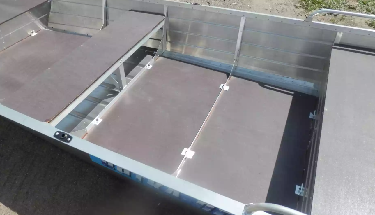 Алюминиевая лодка Вятка-Профи 32 в Новочебоксарске