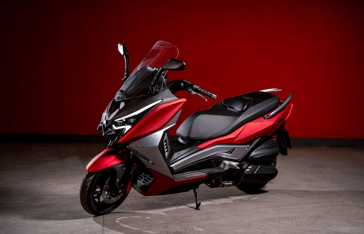 МАКСИСКУТЕР ARIIC 318 в Новочебоксарске