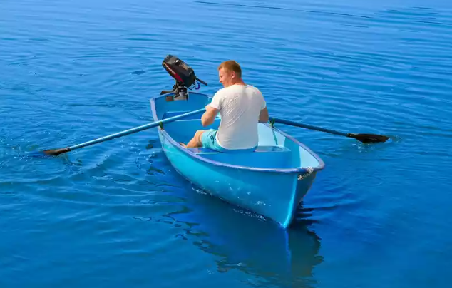 Стеклопластиковая лодка Омуль в Новочебоксарске