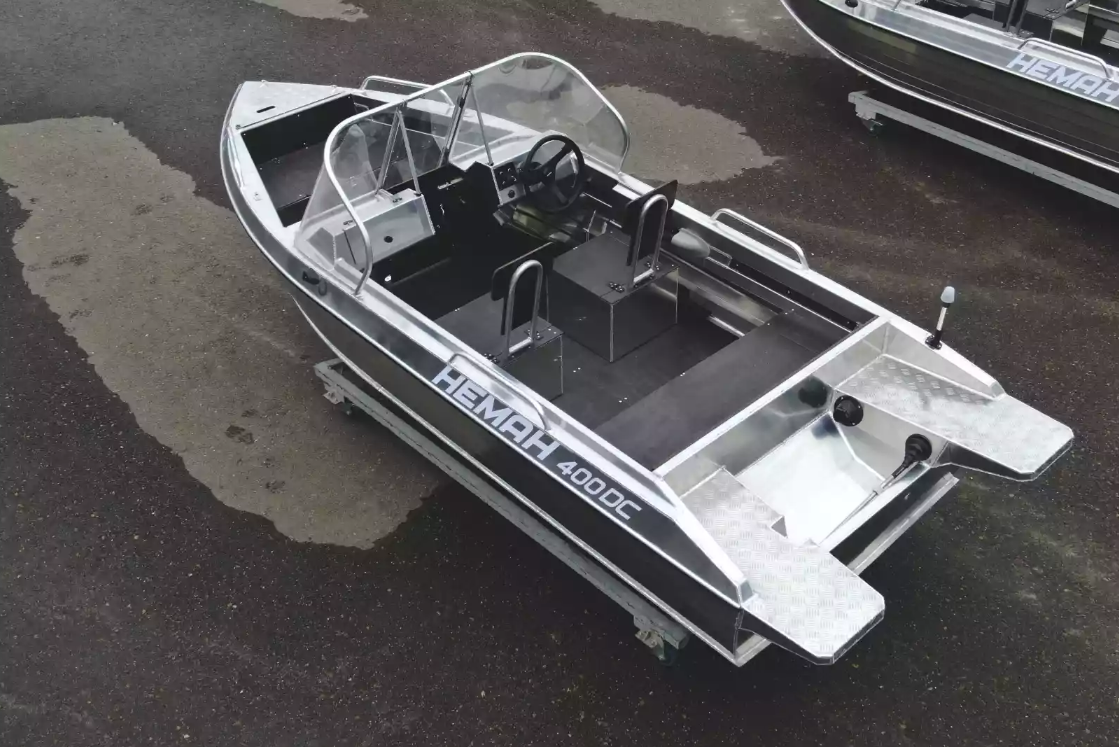 Алюминиевая лодка  Neman-400 DC в Новочебоксарске