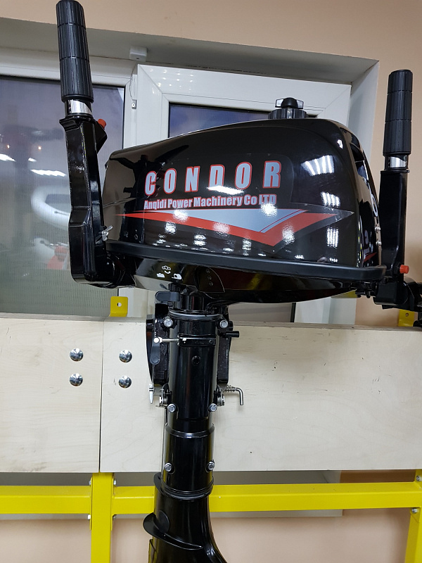 Лодочный мотор Condor T5HS без бака 12 л. в Новочебоксарске