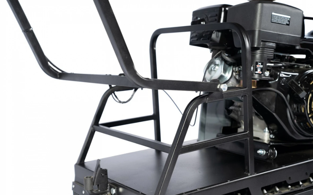 Мотобуксировщик БУРЛАК-M2 LFK 20 л.с. Промысловик в Новочебоксарске