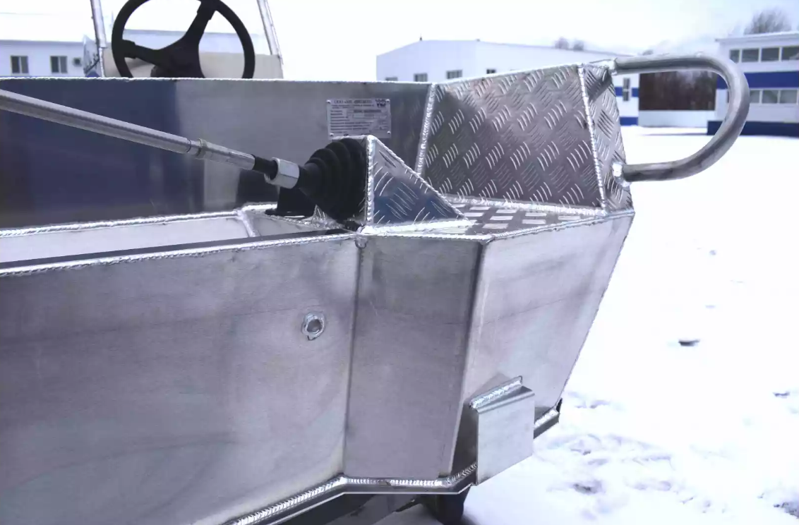 Алюминиевая лодка Wyatboat-390 C в Новочебоксарске