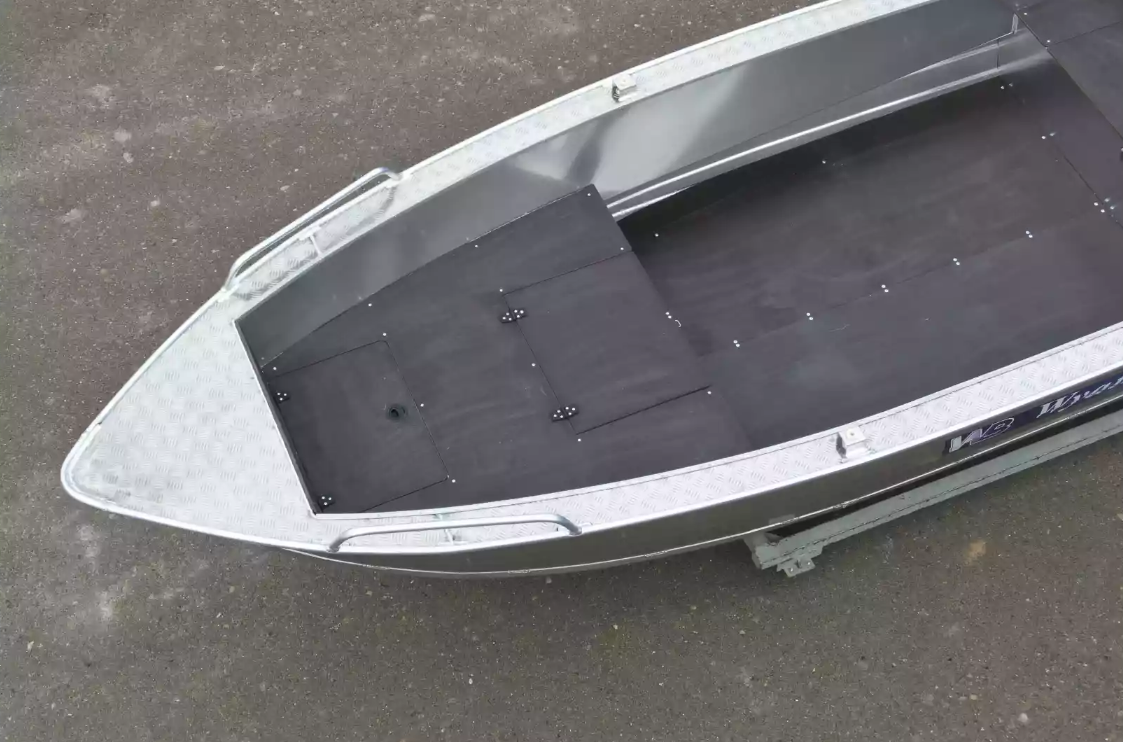 Алюминиевая лодка  Wyatboat-430М FISH в Новочебоксарске