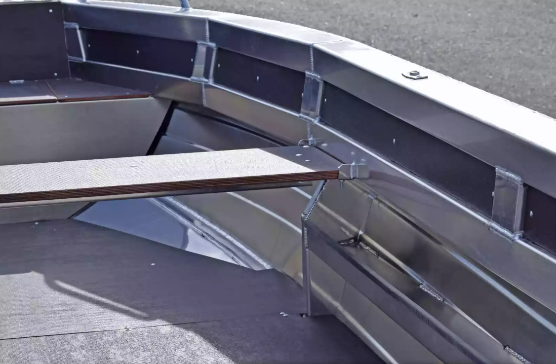 Алюминиевая лодка  Неман-480 Р в Новочебоксарске