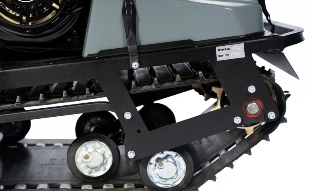 Мотобуксировщик БУРЛАК-M2 LFK 20 л.с. Промысловик в Новочебоксарске