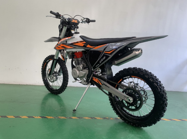 Мотоцикл JHLMOTO JHL LX4 CB300RL (175FMN) в Новочебоксарске