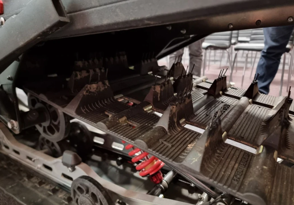 Снегоход AODES Siberiacross 1000 SWT 600mm LCD 6.8 в Новочебоксарске