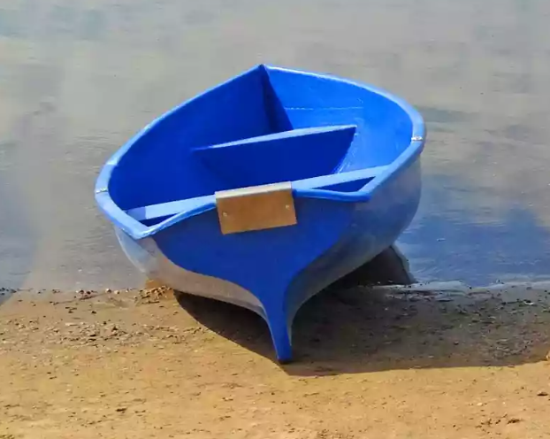 Стеклопластиковая лодка Омуль в Новочебоксарске