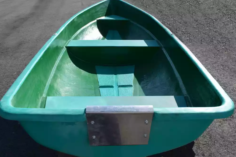 Стеклопластиковая Лодка Голавль в Новочебоксарске