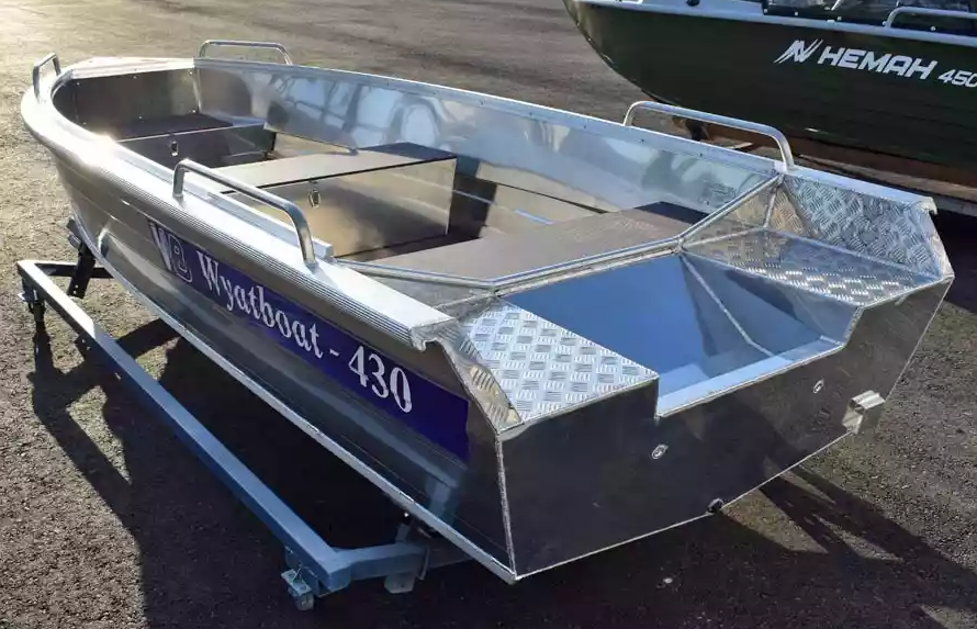 Алюминиевая лодка  Wyatboat-430 Р в Новочебоксарске