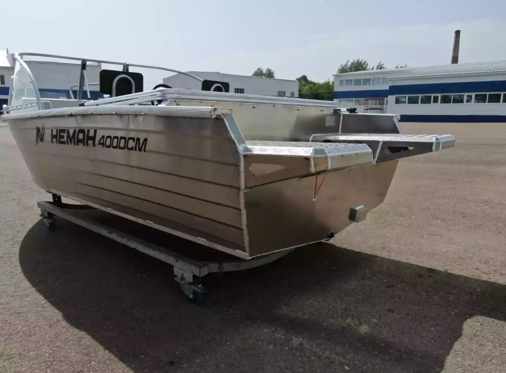 Алюминиевая лодка  Неман-400 DCM NEW в Новочебоксарске