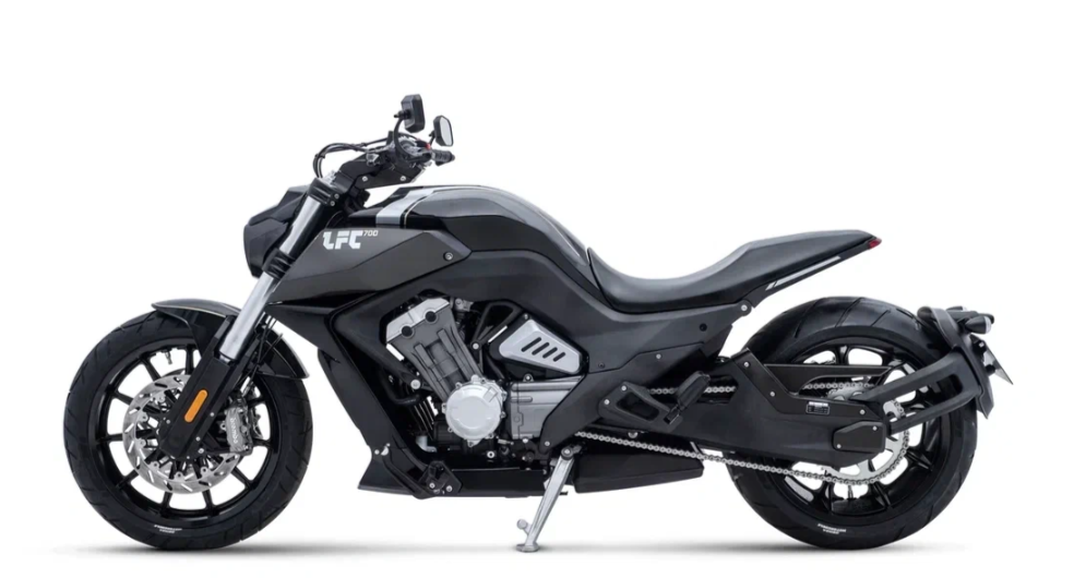 Мотоцикл Benda LFC 700 в Новочебоксарске