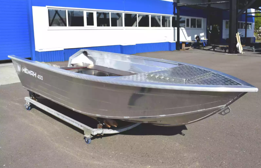 Алюминиевая лодка Неман-400 Р PRO в Новочебоксарске