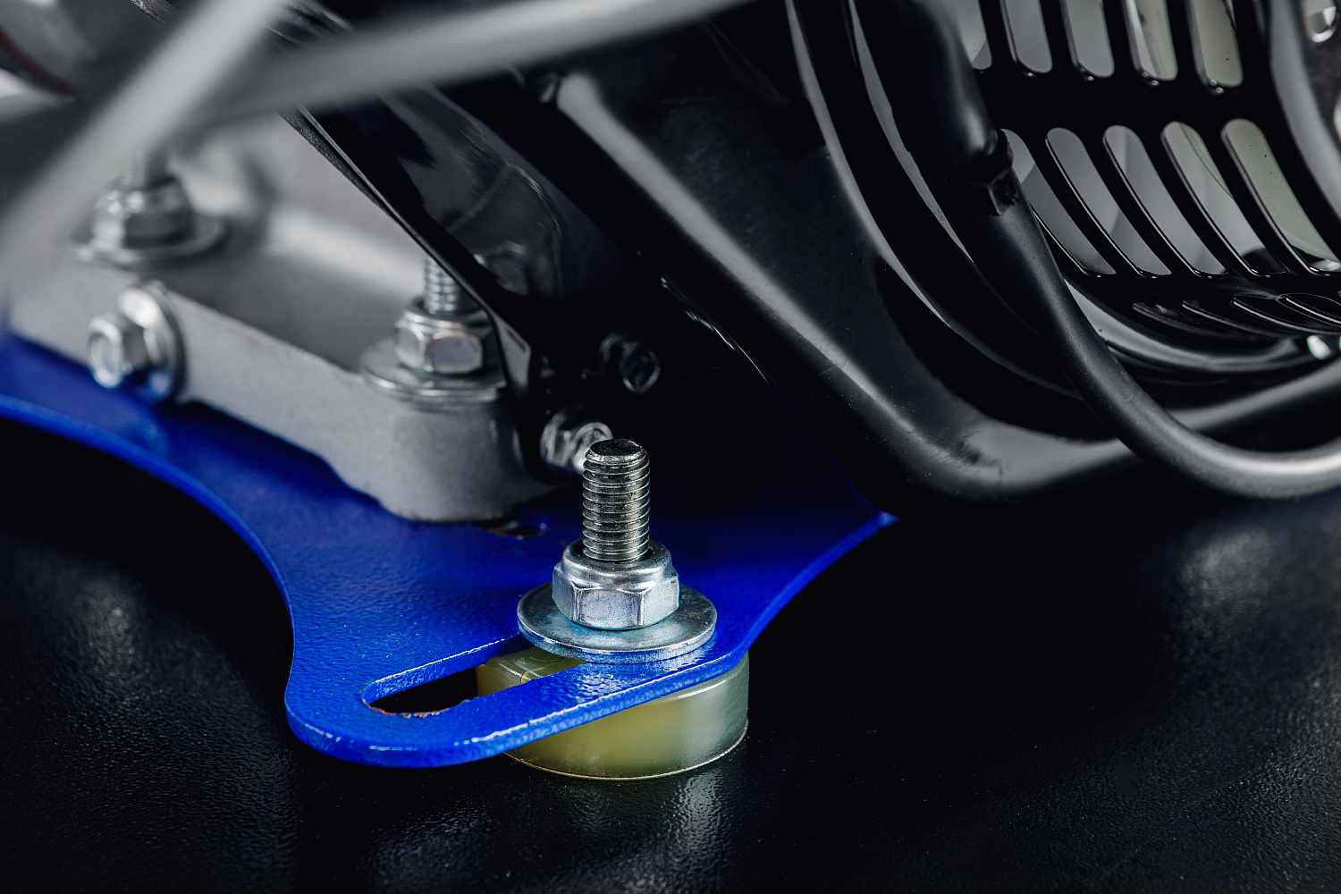 МОТОБУКСИРОВЩИК IKUDZO LONG 2.0 1700/500 EKR20 в Новочебоксарске