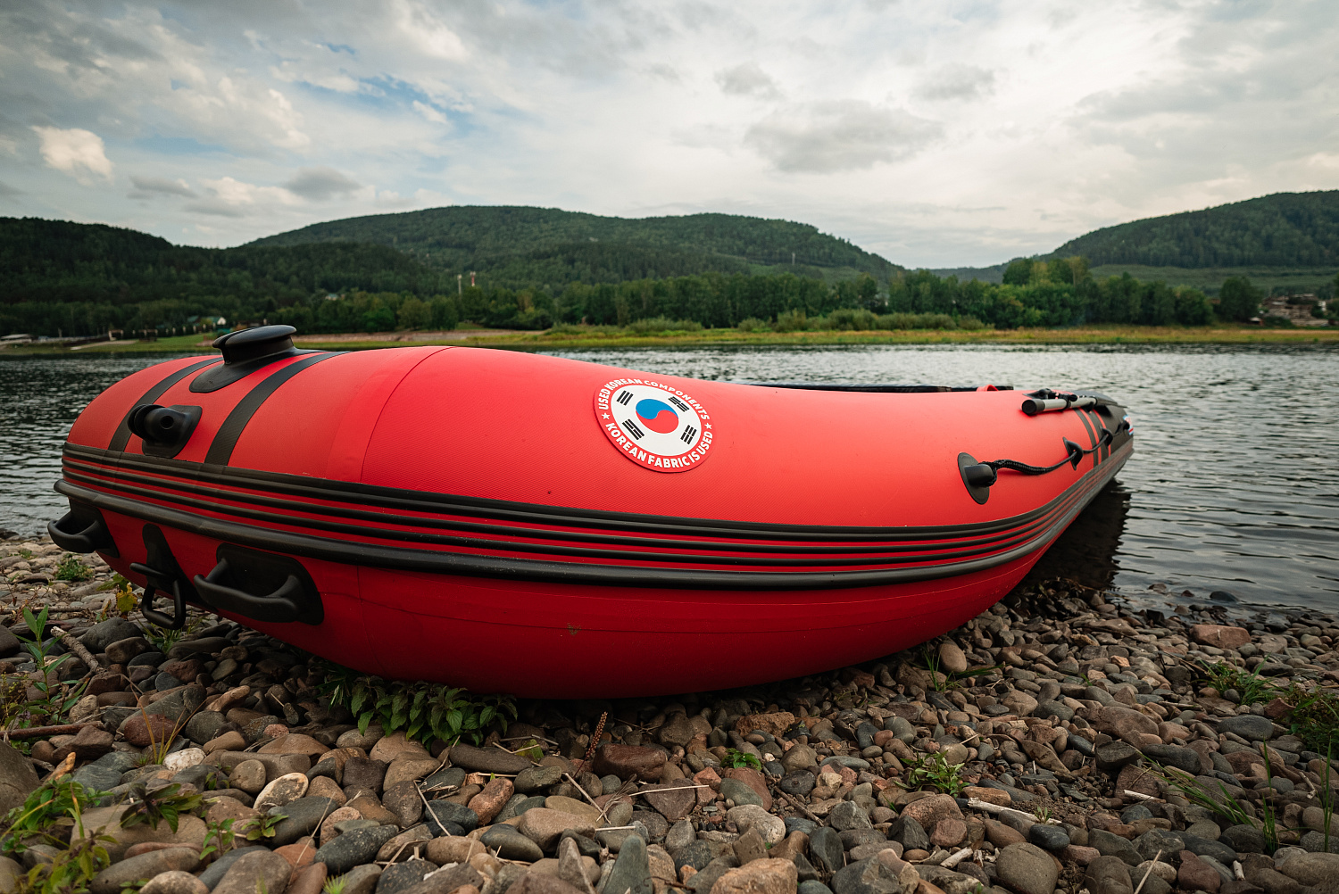 Лодка MISHIMO RIVER FJET PRO 400 под водомет в Новочебоксарске