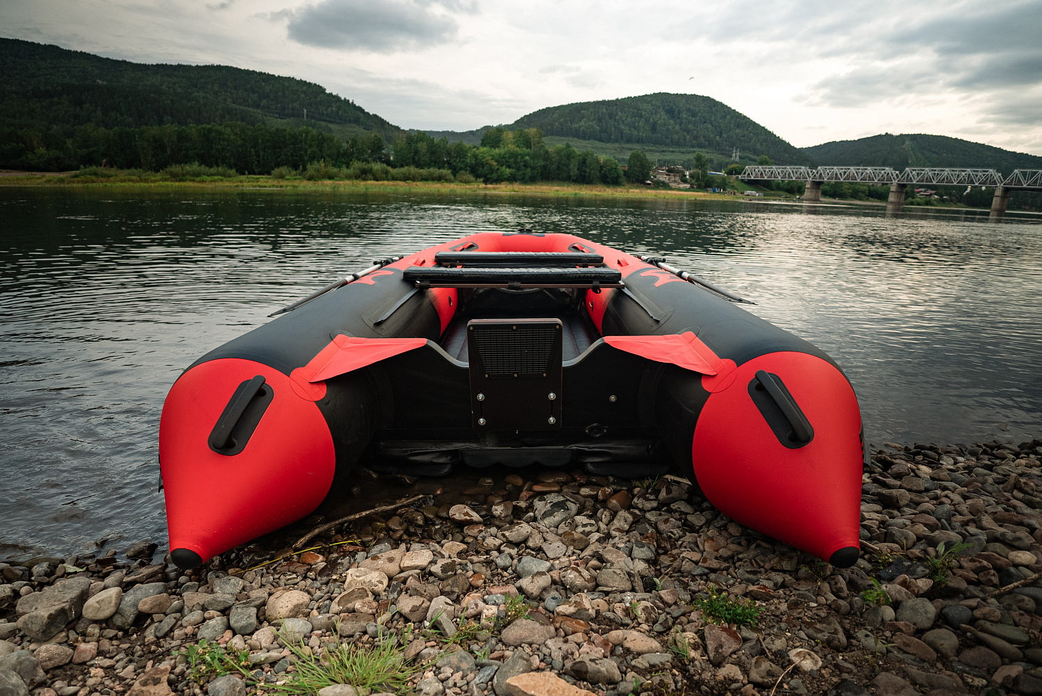 Лодка MISHIMO RIVER JET 400 под водомет в Новочебоксарске