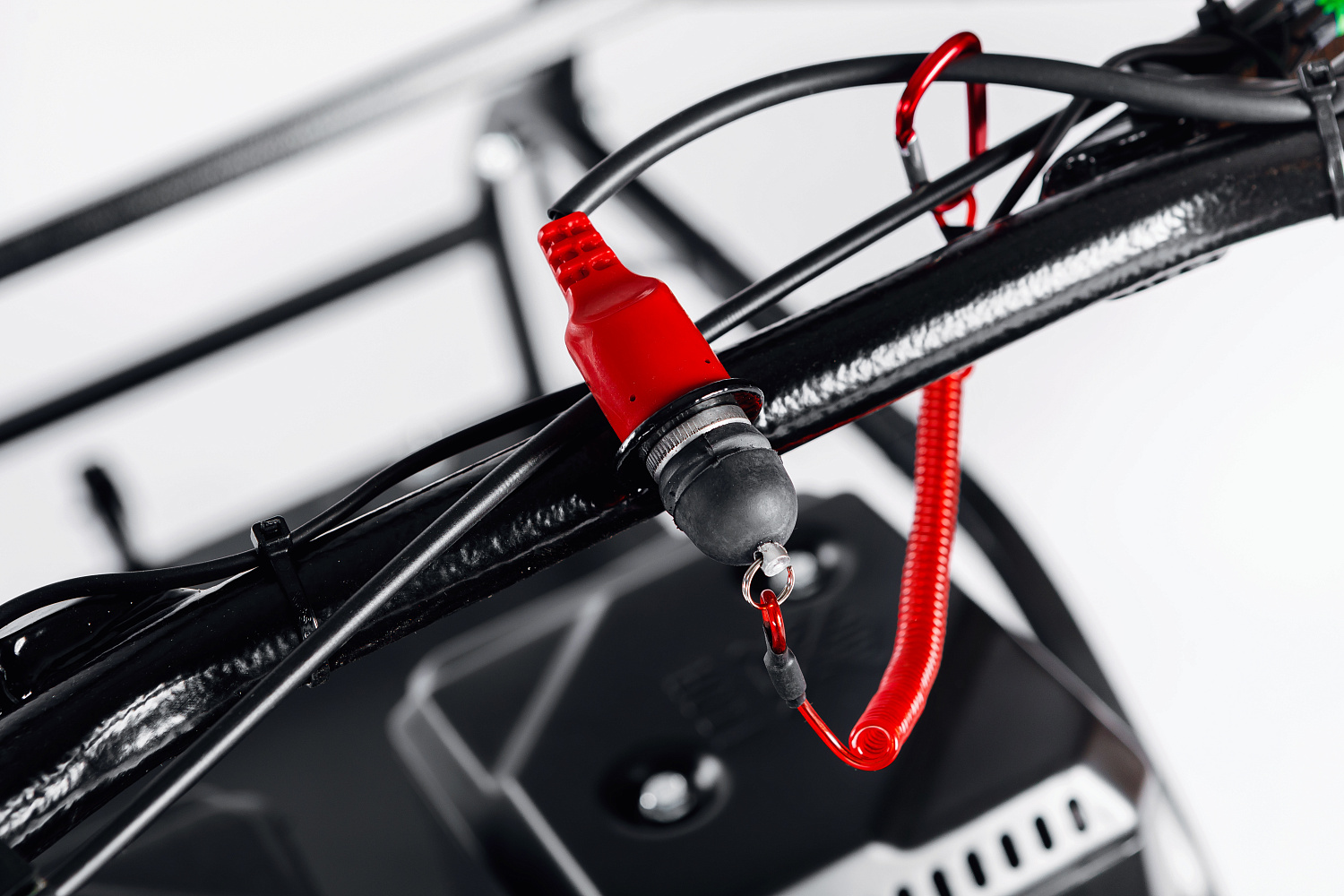 МОТОБУКСИРОВЩИК IKUDZO LONG 2.0 1700/500 EKR20 в Новочебоксарске