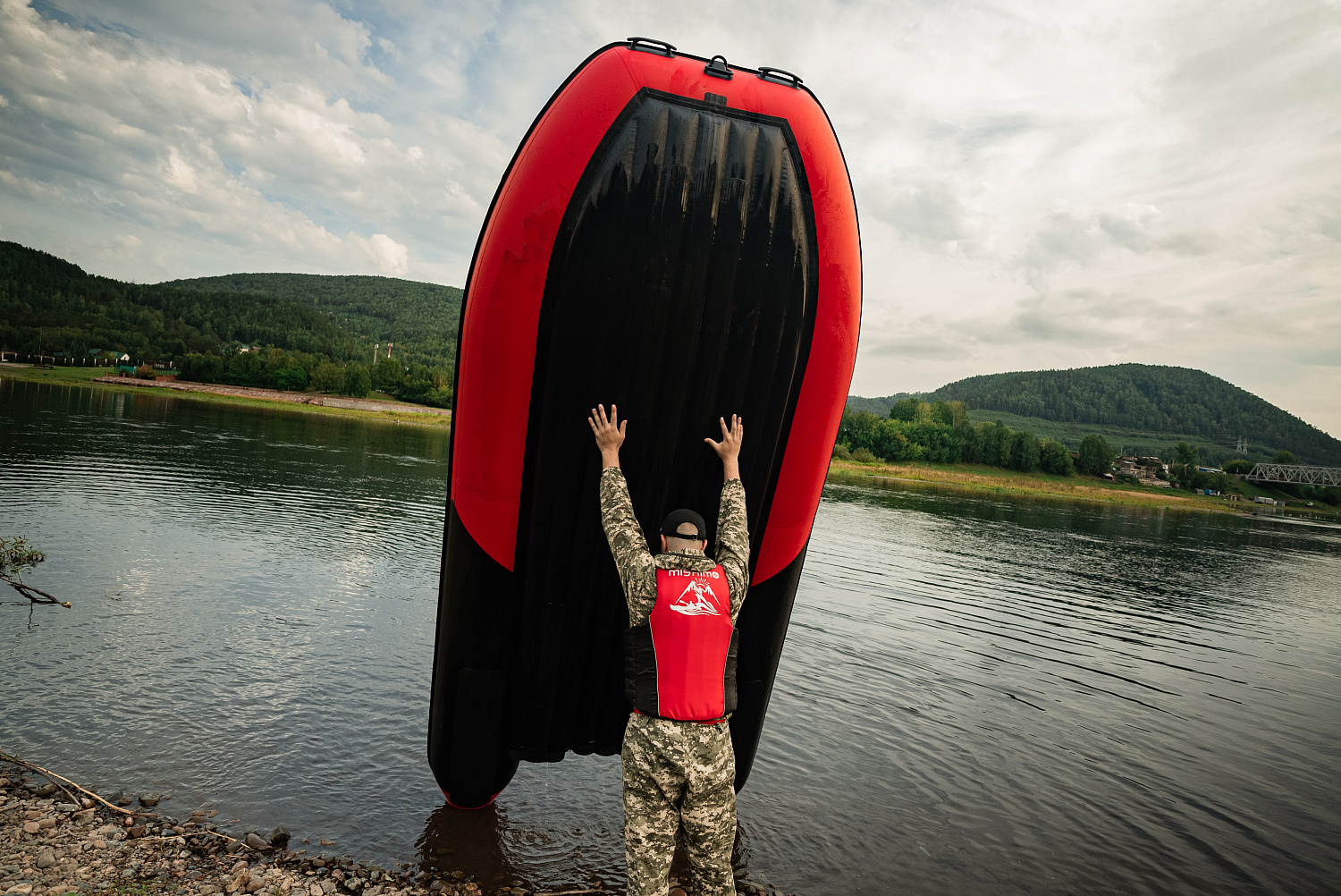 Лодка MISHIMO RIVER JET 400 под водомет в Новочебоксарске