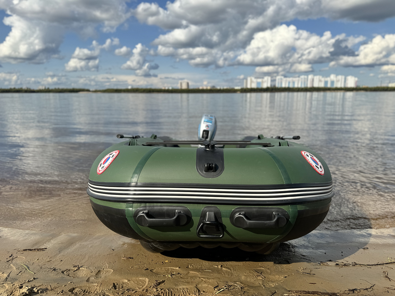 Лодка MISHIMO BIG FLOOR 420 в Новочебоксарске