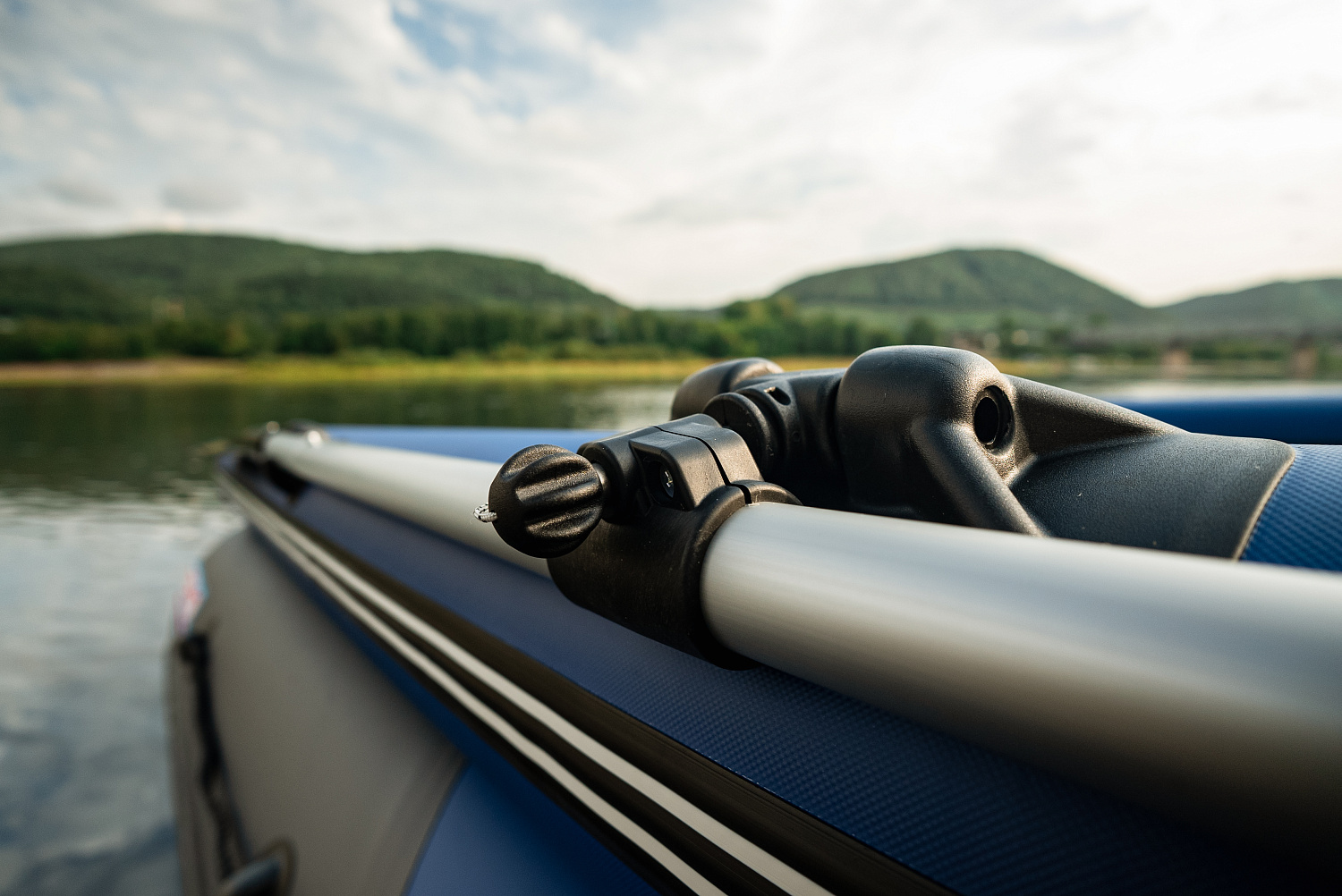 Лодка MISHIMO RIVER FJET PRO 400 под водомет в Новочебоксарске