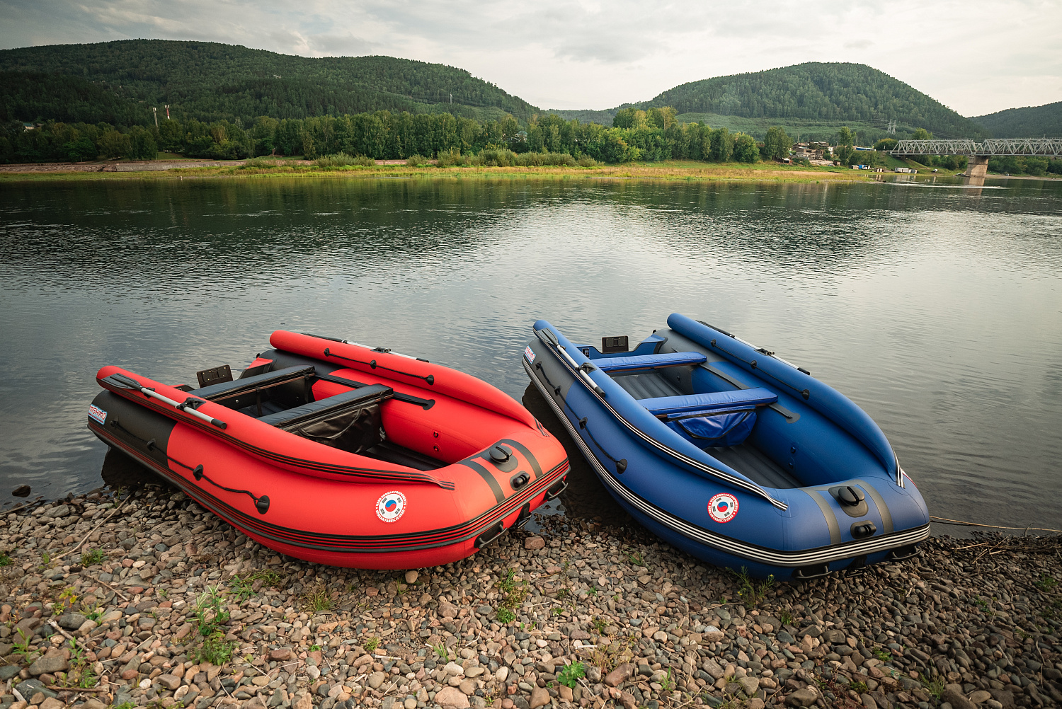 Лодка MISHIMO RIVER FJET PRO 400 под водомет в Новочебоксарске